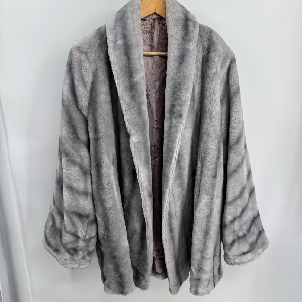 Aldenaire Womens Faux Fur Coat M Gray Striped Shawl Collar Vintage Mob Wife Luxe